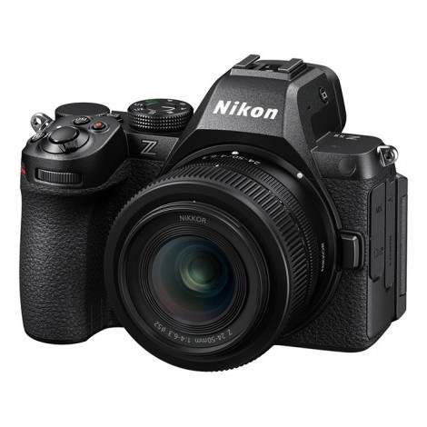 Nikon Z5 II + Z 24-50mm