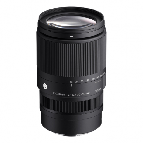 Sigma 16-300mm f/3.5-6.7 DC OS (C) - Fuji X