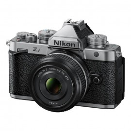 Nikon Z f + Z 40mm f/2 SE - Silver