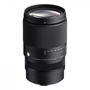Sigma 16-300mm f/3.5-6.7 DC OS (C) - Fuji X
